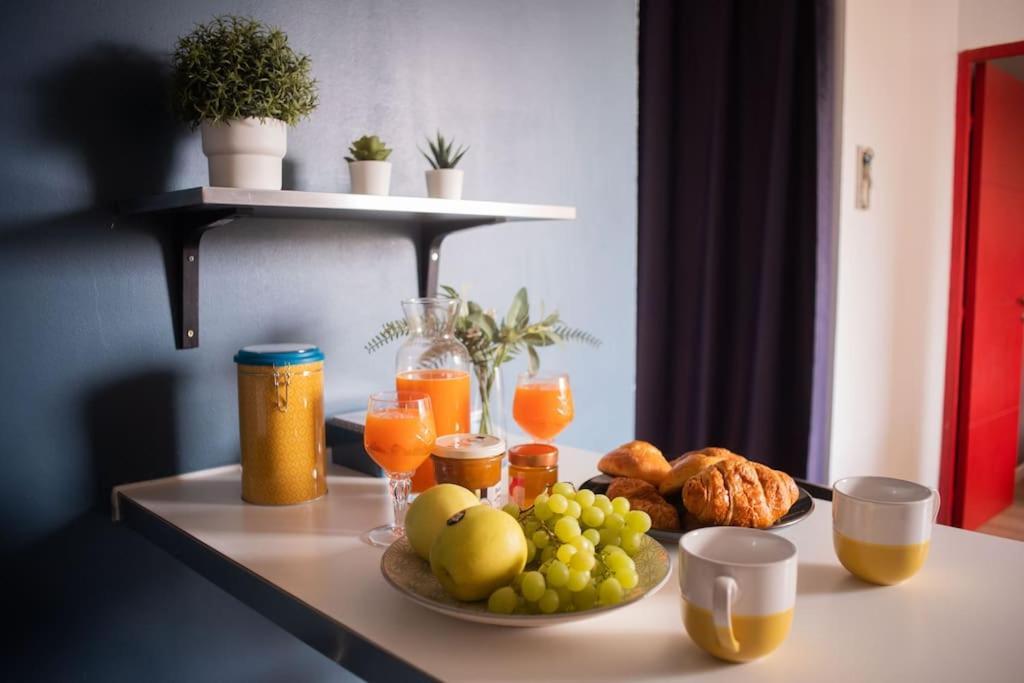 T2 Cosy & Moderne Avec Parking Prive Gratuit A Villeurbanne Eksteriør billede